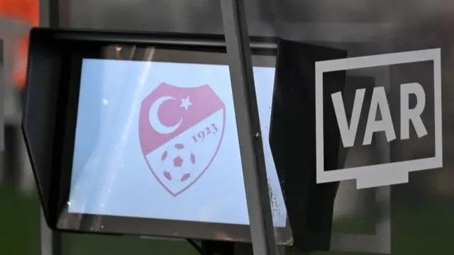 VAR