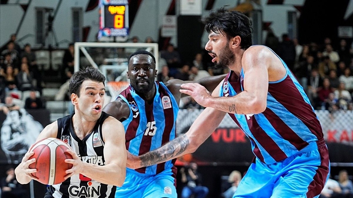 Nefes kesen maçta Beşiktaş GAIN evinde Trabzonspor'u devirdi!