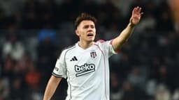 Beşiktaş'tan flaş Kristjan Asllani kararı