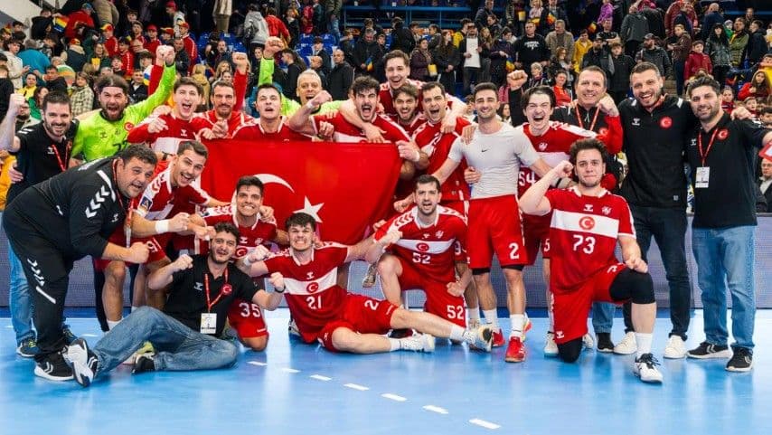 Milli Takım, Romanya'yı son dakika golüyle devirdi