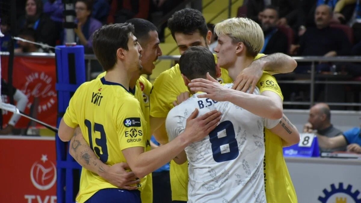 Fenerbahçe Medicana, Gebze'de rahat kazandı