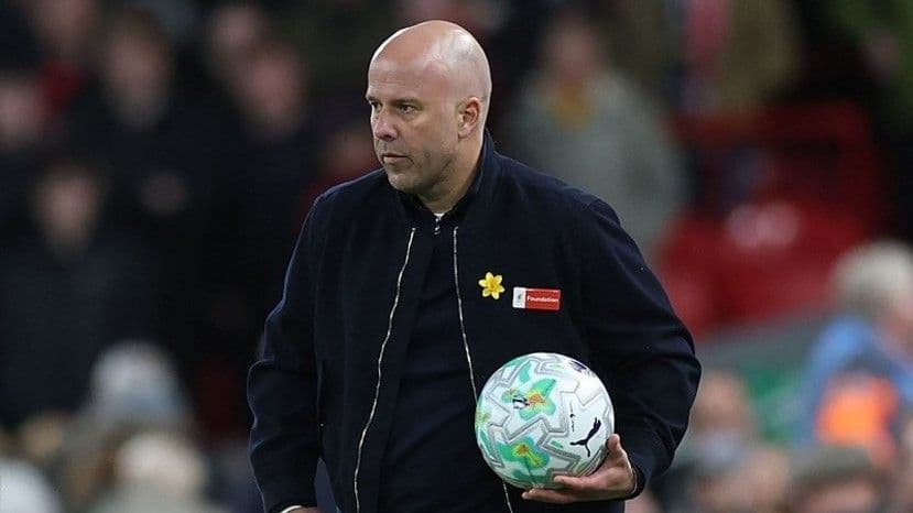 Liverpool'dan Arne Slot kararı!