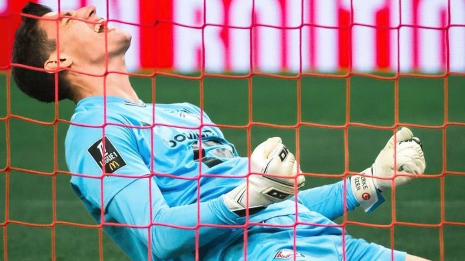 Berke Özer’in Gizli Aşkı İfşa Oldu! Fransız Modelle Yakalandı