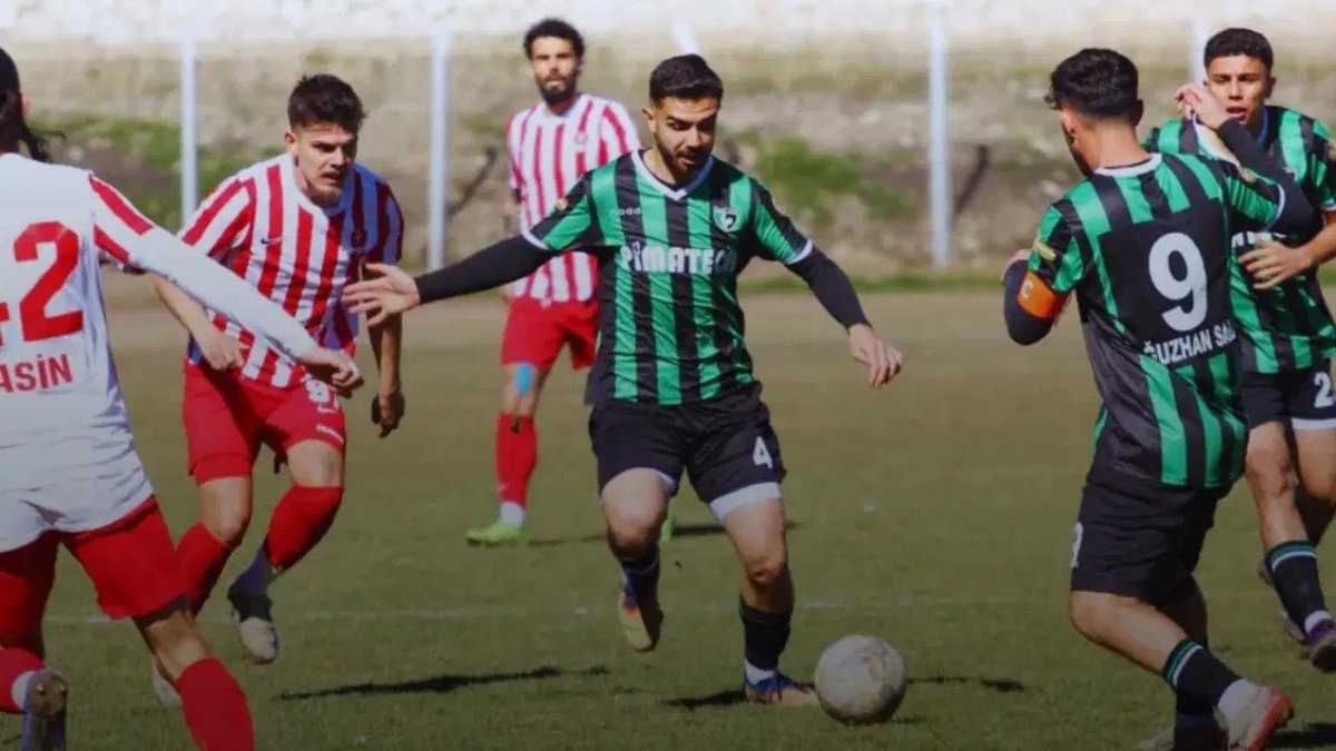Türk futbolunda yaprak dökümü! Köklü kulüpler birer birer küme düştü