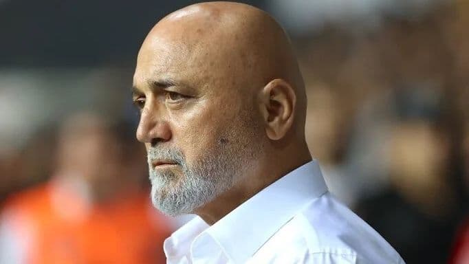 Hikmet Karaman: "Hedef play-off'ta yer almak"