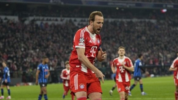 Harry Kane'nin tarihe geçtiği maçta Bayern Münih, Atalanta'yı devirdi