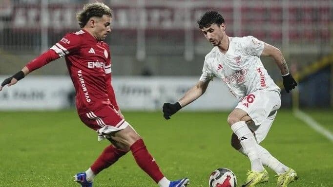 Ümraniyespor ile Pendikspor golsüz berabere