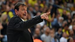 Ergin Ataman'dan eleştirilere cevap: "Sosyal medyaya göre kötü koçum"