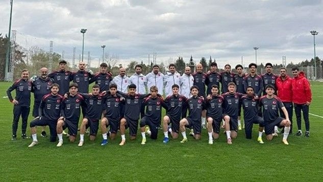 U18 Milli takımımız rakibine gol yağdırdı!