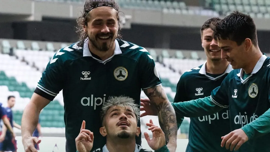 Giresunspor, Düzcespor’u eli boş gönderdi!