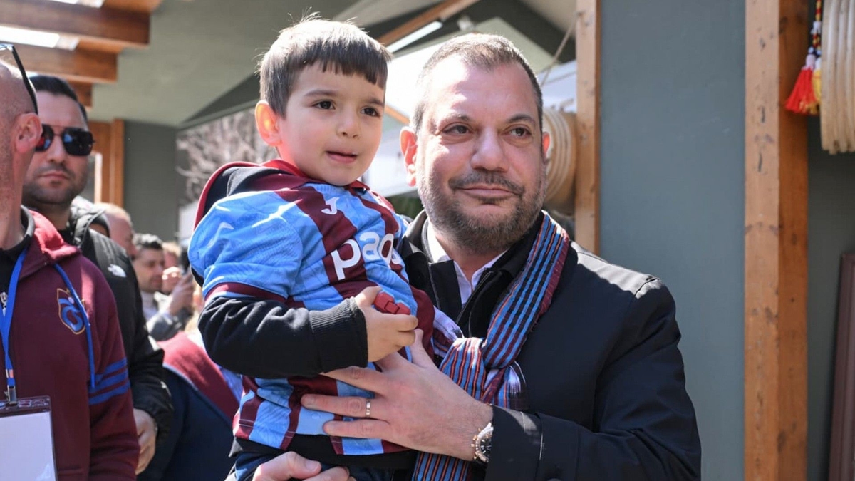 Ertuğrul Doğan: "Trabzonspor hiçbir kalıba sığmaz"
