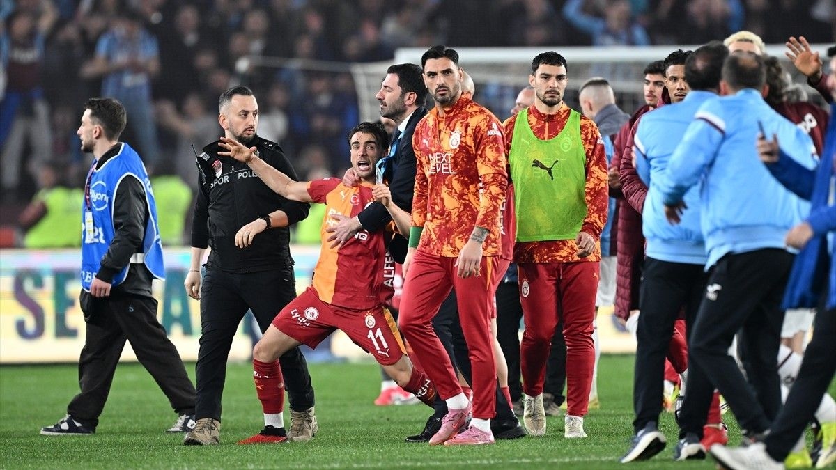 gunay-guvenc-galatasaray