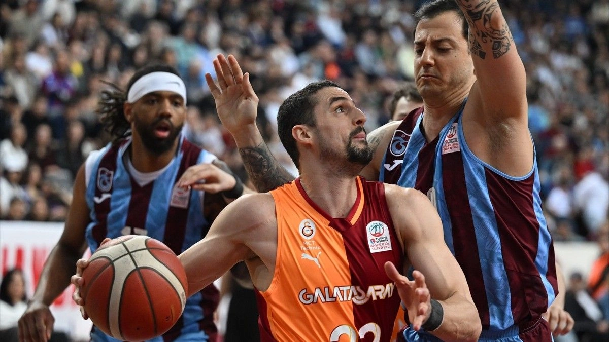 Potadaki derbinin kazananı Trabzonspor!