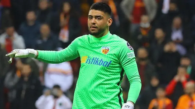 Kayserispor’da kalede değişim! Fenerbahçe maçı kararı