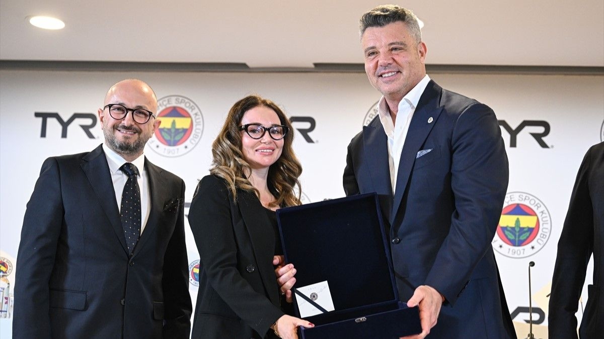 Fenerbahçe Yüzme Şubesi ile İMES Spor arasında iş birliği