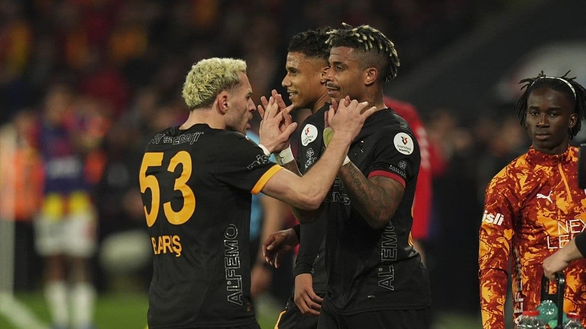 Spor yazarlarından Göztepe-Galatasaray yorumu: Barış Alper-Icardi farkı!
