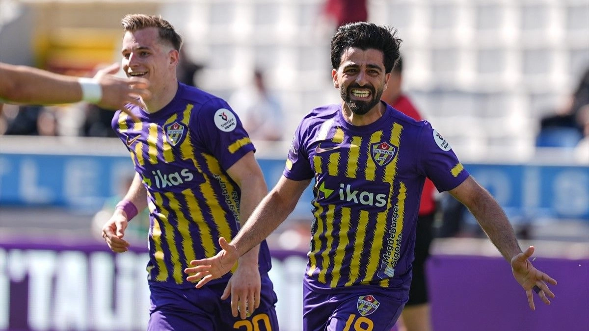 Umut Bozok Eyüpspor'a nefes oldu!