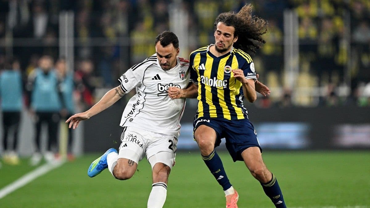 Gökhan Sazdağı, Fenerbahçe maçında top kaybı rekoru kırdı