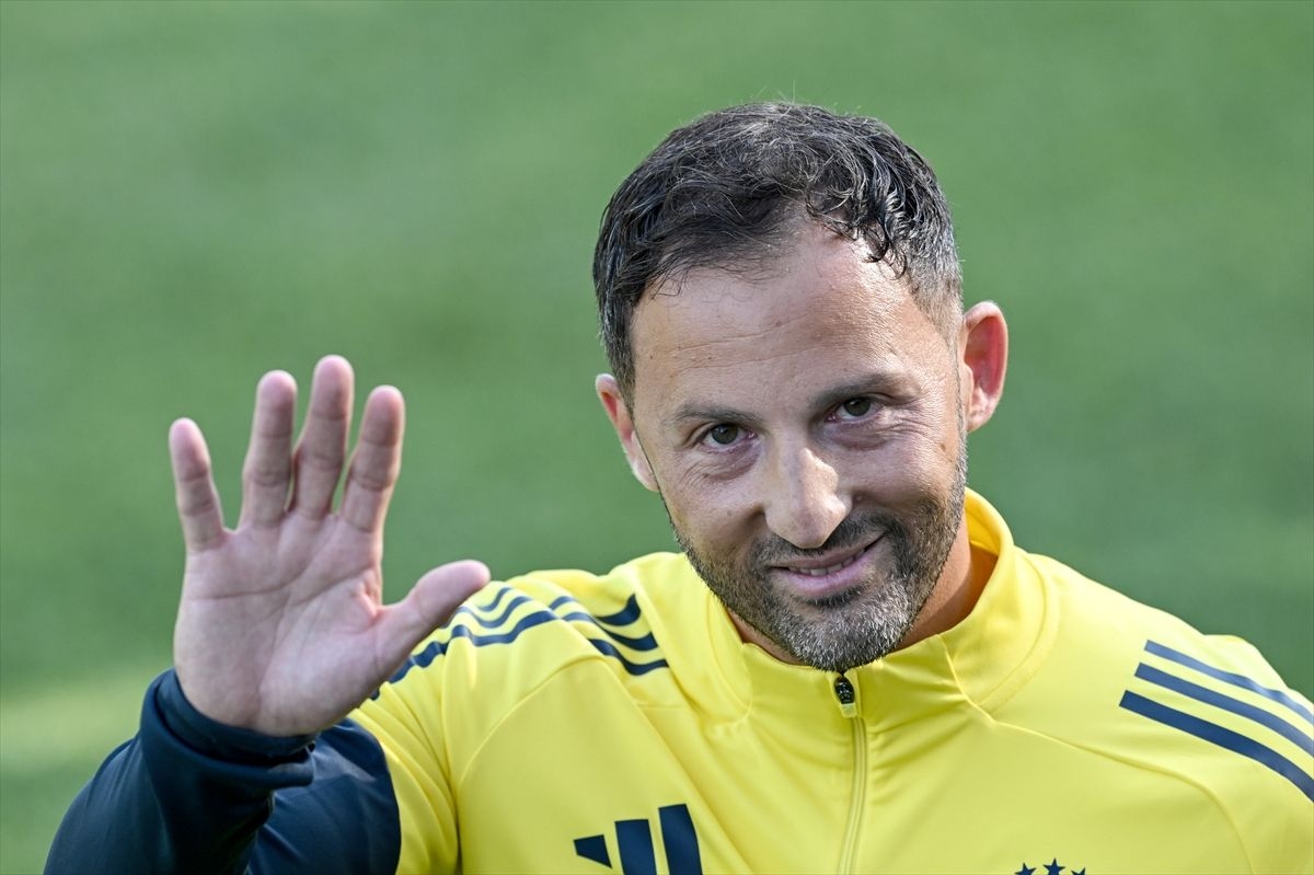 Fenerbahçe'de görevine son verilen Domenico Tedesco'ya ödenen tazminat belli oldu