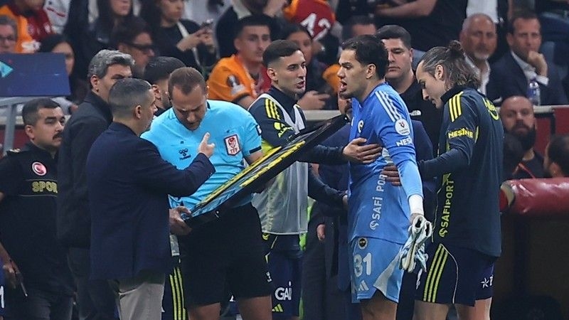 Ederson iki ayrı ihlalden PFDK'ye sevk edildi! Kaç maç ceza alacak?