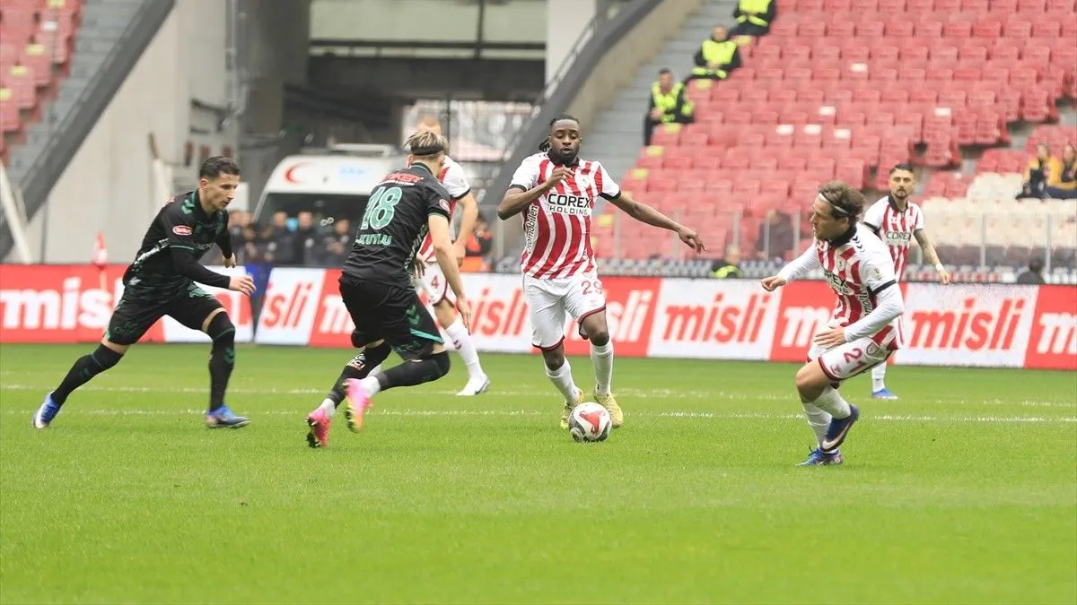 Samsunspor - TÜMOSAN Konyaspor: 2-2 (Maç sonucu-yazılı özet)