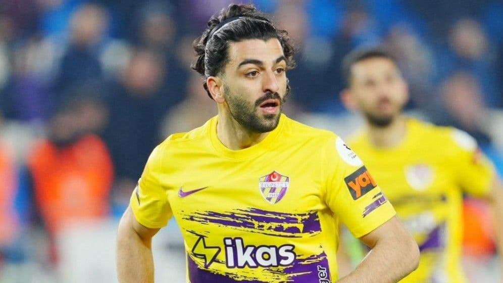 Umut Bozok: "Türk futbolunda bir şeyler oluyor!"