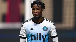 Zaha galibiyeti getirdi, geleceği tartışma konusu