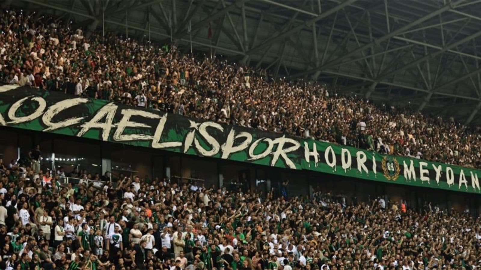 Kocaelispor'dan Galatasaray'a cevap! Yönetim, taraftarla deplasman tribününde olacak