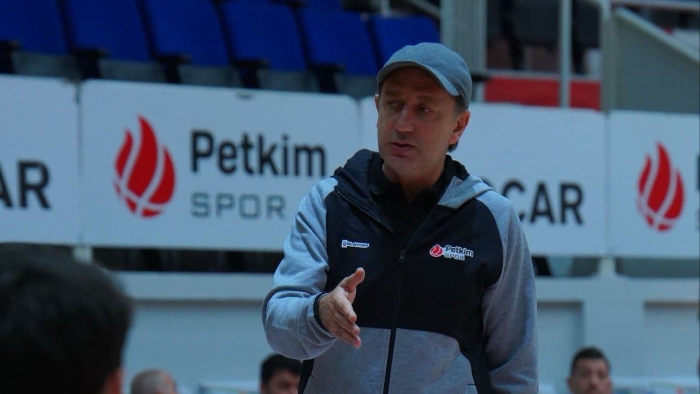 Aliağa Petkimspor’da yardımcı antrenörler de değişti
