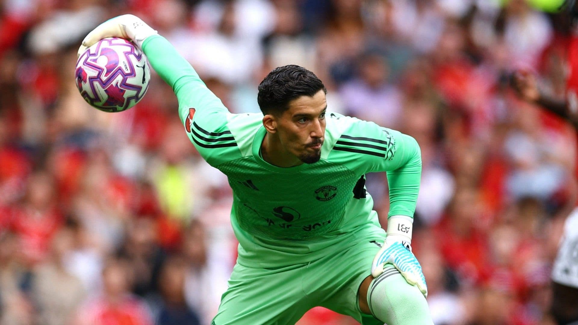 Beşiktaş'tan kaleci transferi! Altay Bayındır ile anlaştı...