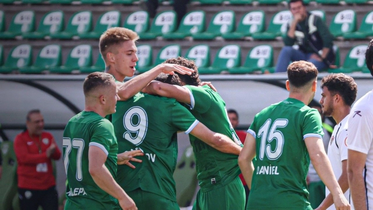 Ilya Sadygov gol attı! Küme düşen Serik Spor, taraftarına galibiyetle veda etti