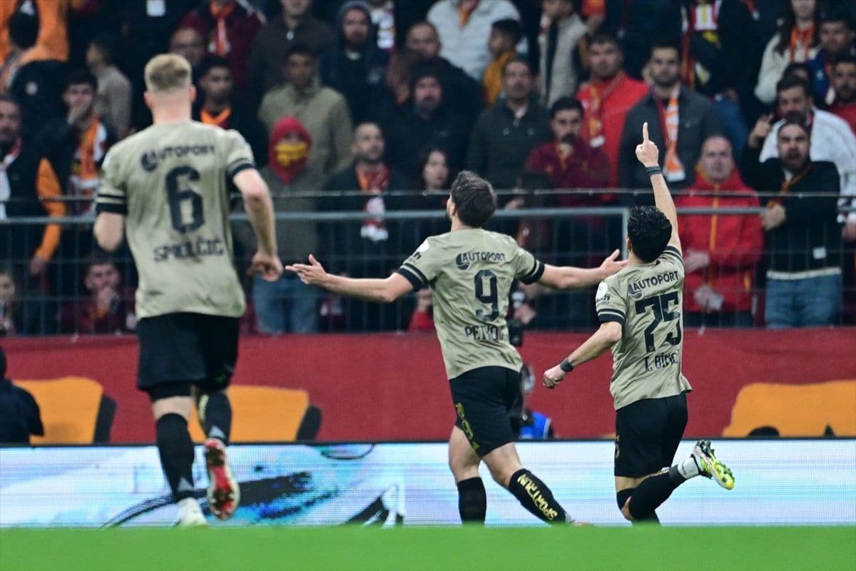 Bruno Petkovic'in Galatasaray'a attığı gol sonrası sevinci