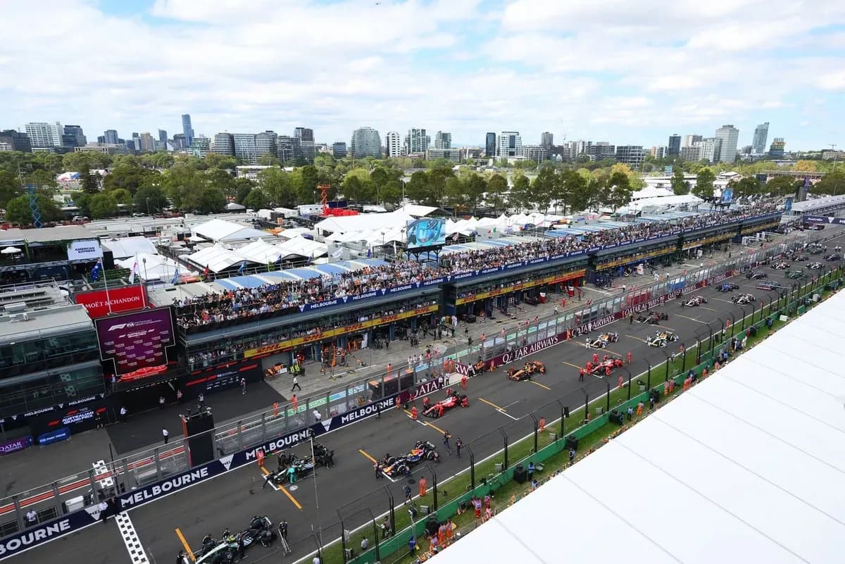 Avustralya GP başlangıç çizgisi