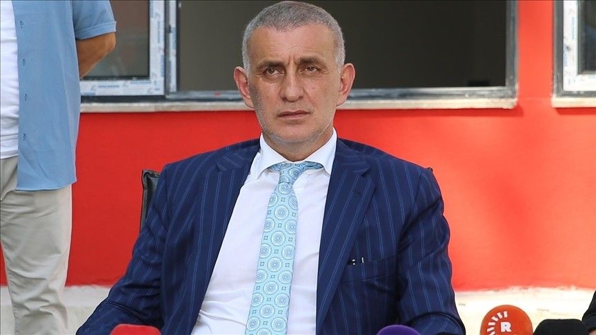 Türkiye'nin Dünya Kupası şarkısını Sinan Akçıl yapacak!