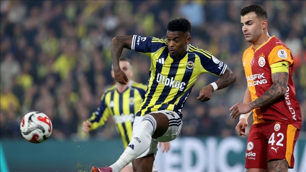 Galatasaray - Fenerbahçe maçı ne zaman, saat kaçta ve hangi kanalda? Muhtemel 11'ler...
