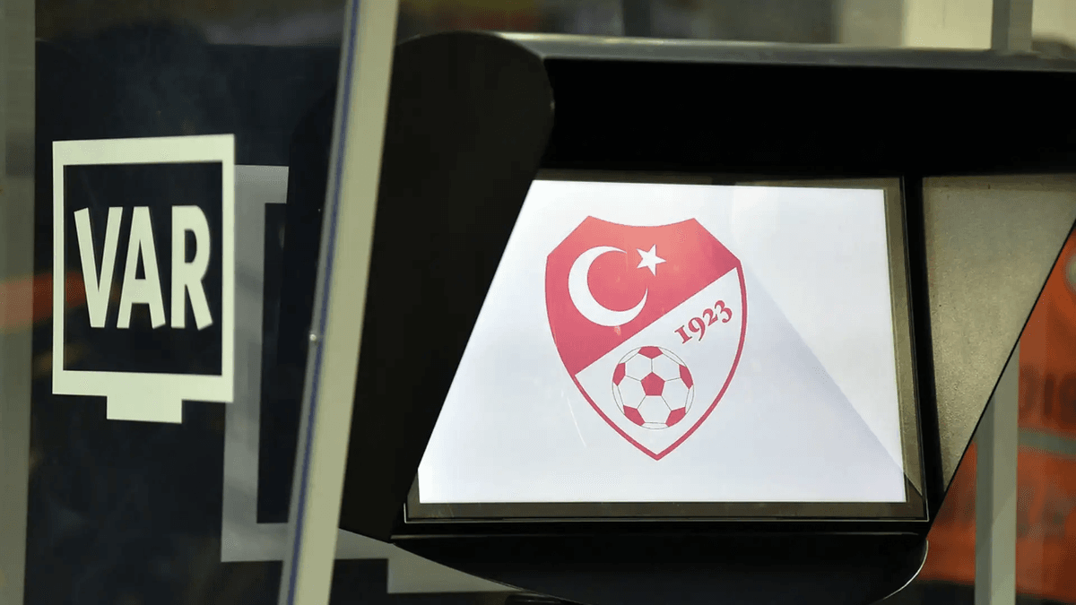 TFF, Trabzonspor ve Fenerbahçe maçlarının VAR hakemlerini açıkladı!
