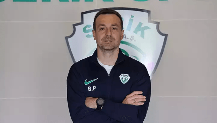 Serikspor Teknik Direktörü Petrovic: "20 dakika sahada yoktuk"