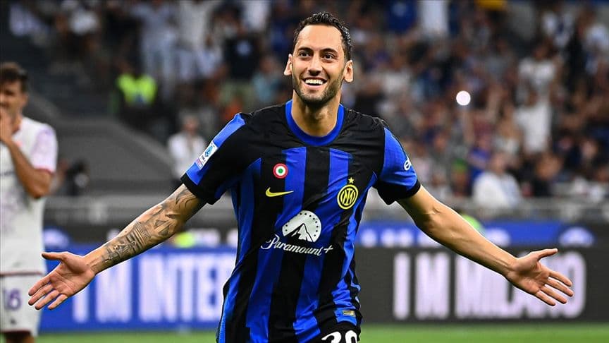 Galatasaray ile Inter Hakan Çalhanoğlu için yarışta!