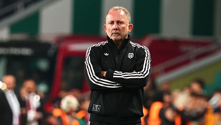 Sergen Yalçın derbide stoper tandemini belirledi