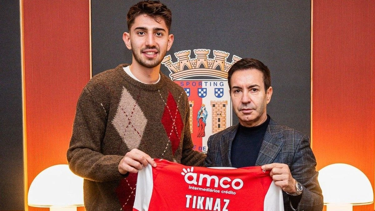 Demir Ege Tıknaz
