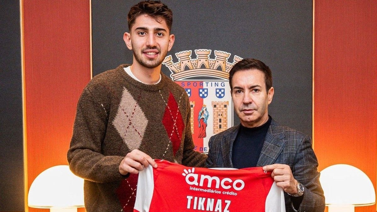 Demir Ege Tıknaz