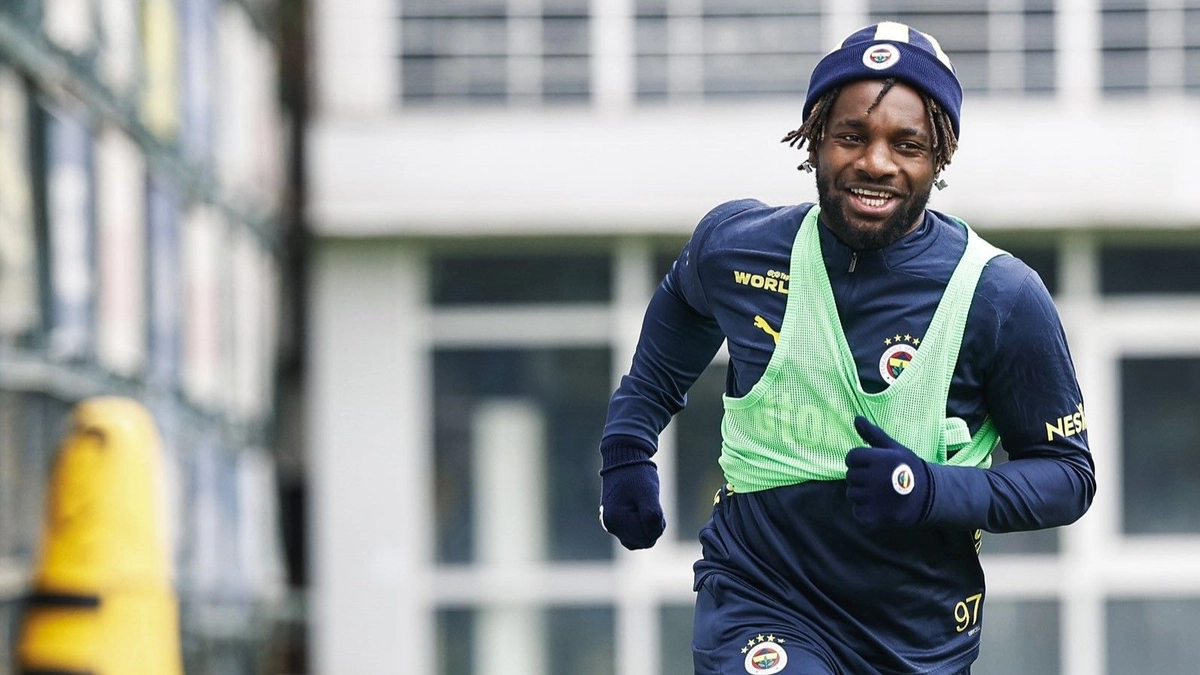 Trabzonspor'da Allan-Saint Maximin sesleri! Eski Fenerbahçeli listede