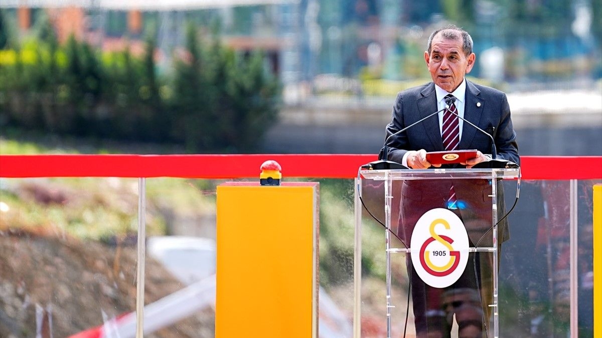 Dursun Özbek'ten Kemerburgaz'da derbi konuşması