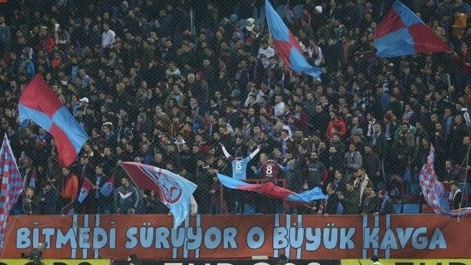 Trabzonspor'da 2026-2027 sezonu bilet fiyatları belli oldu: Büyük indirim!