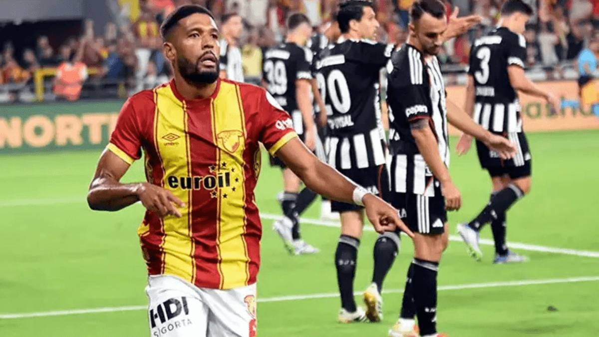 Göztepe'de geri dönüş zamanı! Üç isim geliyor