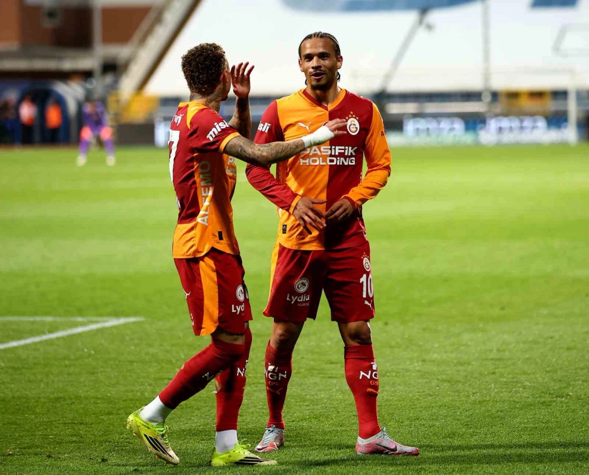 TRENDYOL SÜPER LİG’İN 34. VE SON HAFTASINDA GALATASARAY, DEPLASMANDA KARŞILAŞTIĞI KASIMPAŞA'YA 1-0 MAĞLUP OLDU.