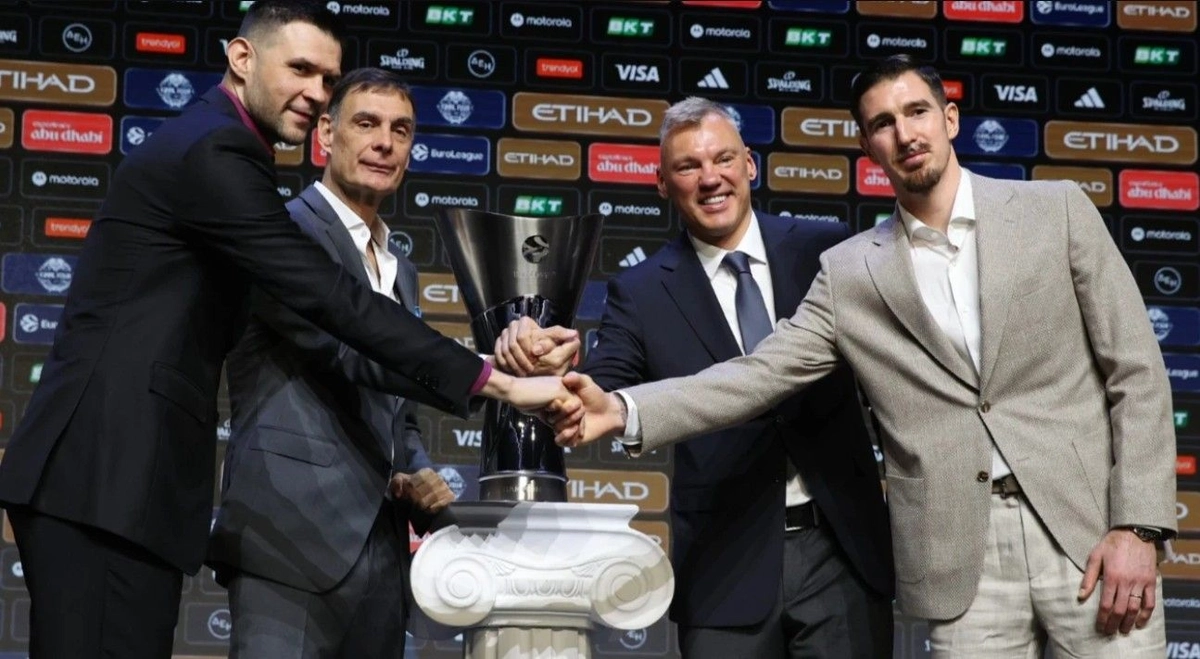 Fenerbahçe Beko EuroLeague'de 3. şampiyonluk peşinde! İlk rakip Olympiakos...
