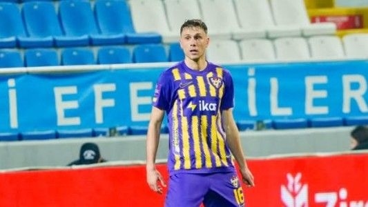 Seyfettin Anıl Yaşar, Fenerbahçe taraftarından özür diledi