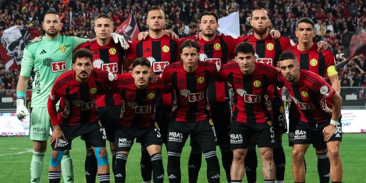 Play-off yarı finalinde elenen Eskişehirspor'da ayrılık! Sosyal medyadan veda mesajı yayınladı
