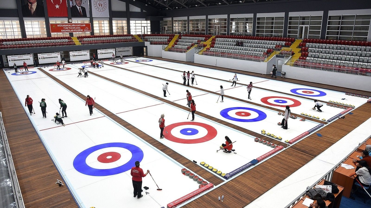 Curling Federasyonunda başkanlığa Kenan Şebin seçildi
